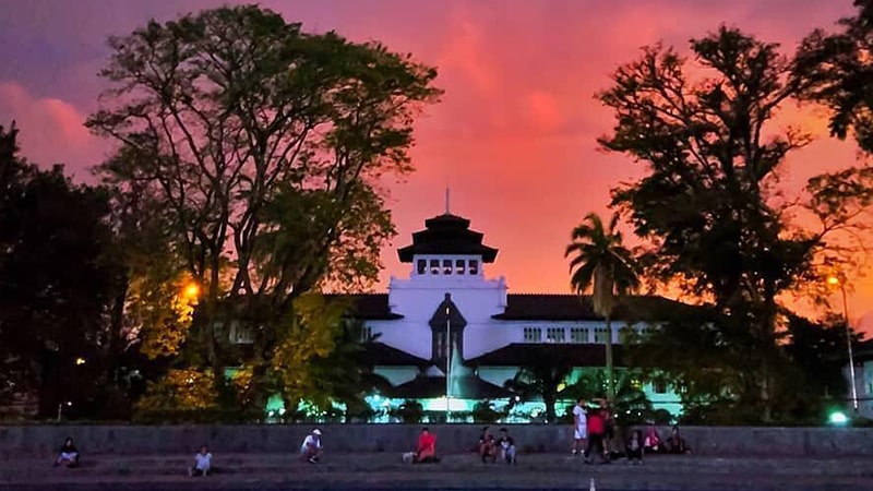 Kota Bandung - Gedung Sate