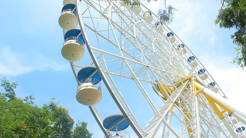 Wisata JungleLand Sentul Bogor - Ferrish Wheel
