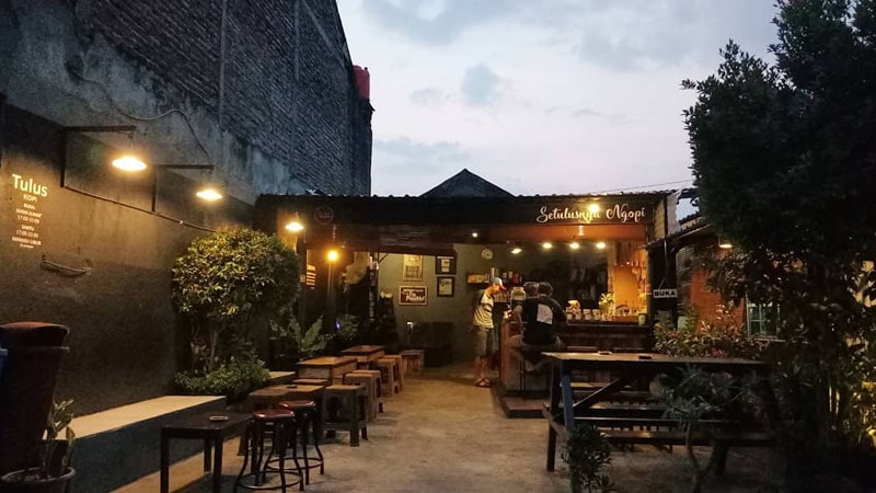 Tempat Ngopi di Semarang - Tulus Kopi